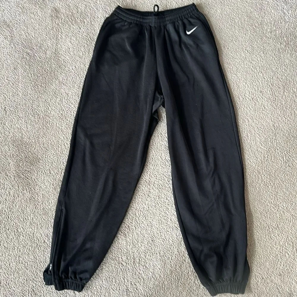 Nike Unisex Knit Training Pants!
